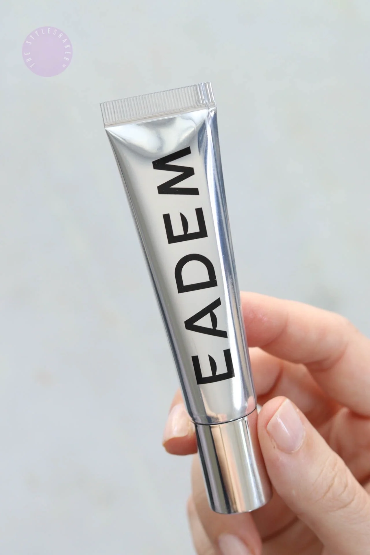 EADEM LE CHOUCHOU LIP BALM ル シュシュ リップバーム Le Chouchou Viral 3-in-1 Lip Treatment | Award-Winning Balm